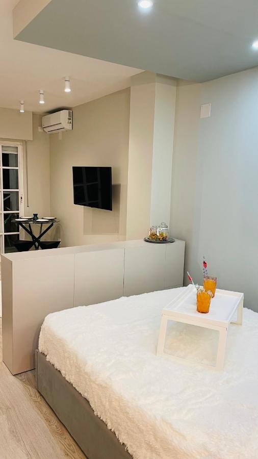 Beautiful Studio Two Steps To The Beach Torrevieja Exterior foto